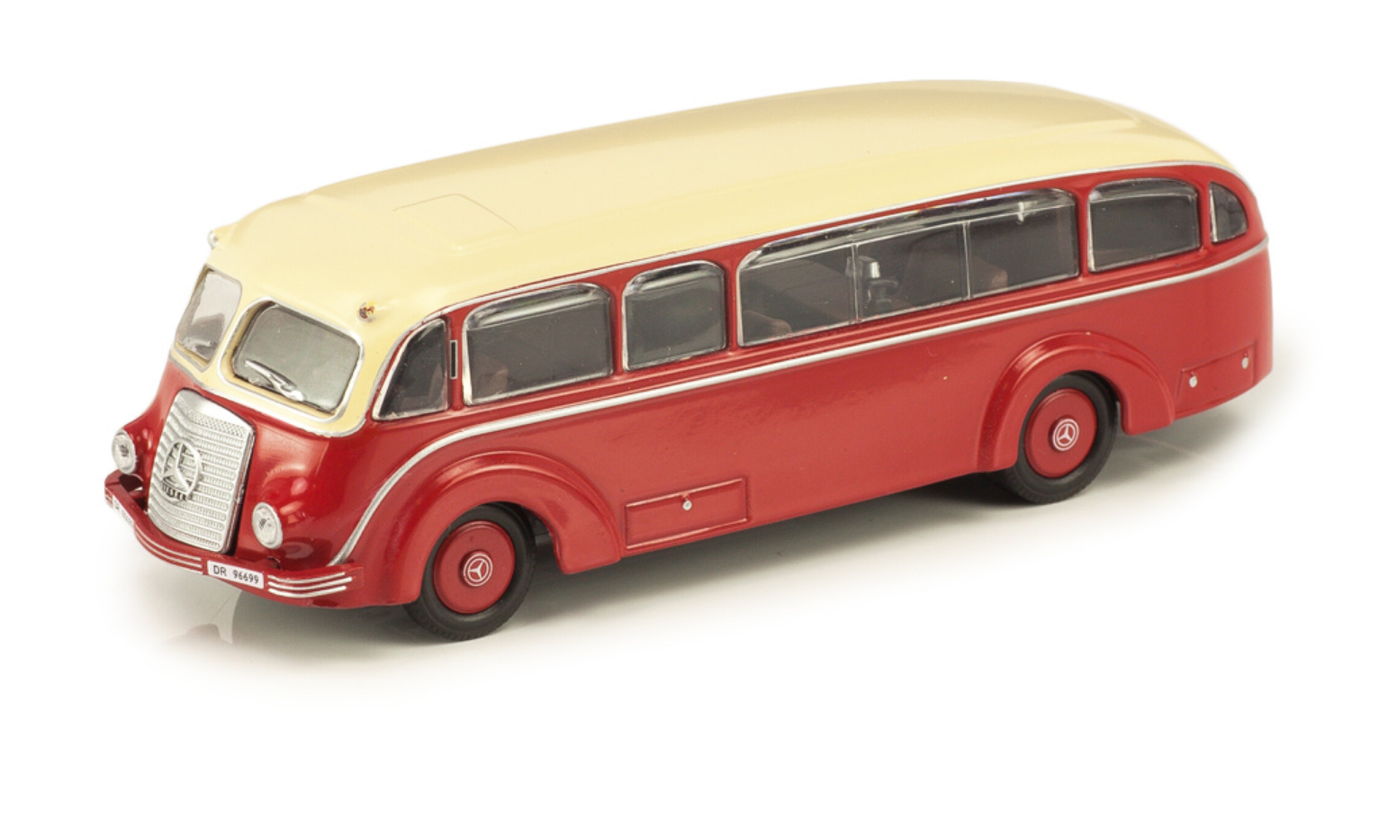 Modelīši - Autobuss Mercedes-Benz LoP 3500