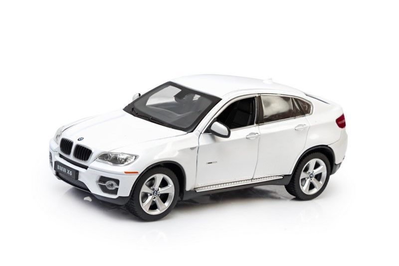 Modelīši - BMW X6, 2018, 1:24