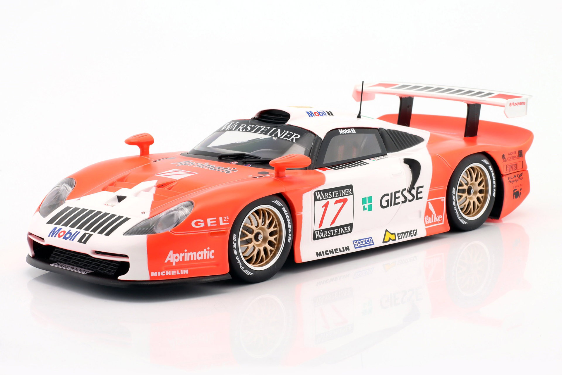 Modelīši - Porsche 911 GT1 #17